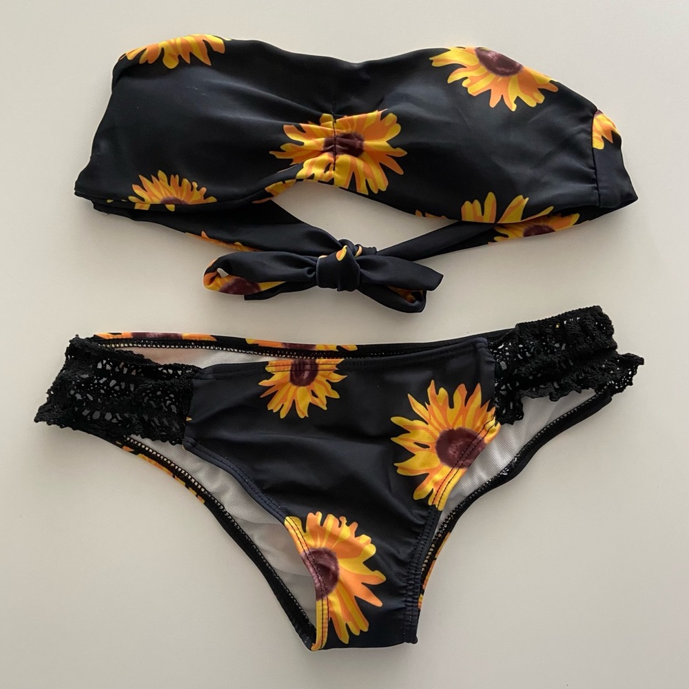 BRAND NEW Sunflower Bandeau Bikini Set